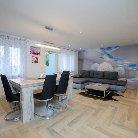 Apartment Claudia Σίνσχαϊμ Εξωτερικό φωτογραφία