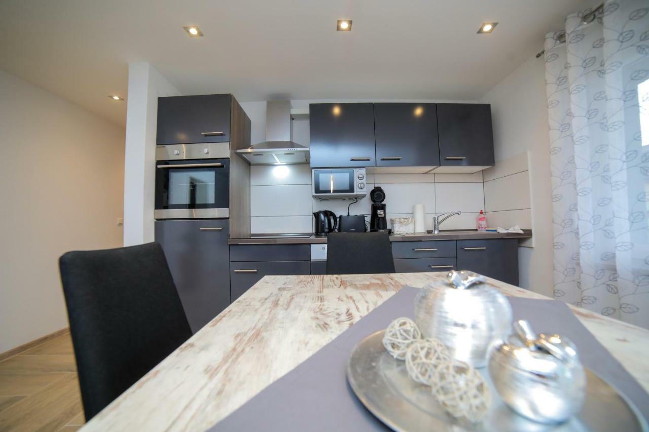 Apartment Claudia Σίνσχαϊμ Εξωτερικό φωτογραφία