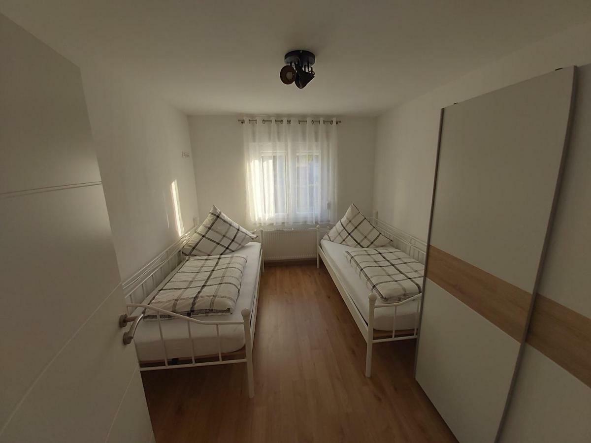 Apartment Claudia Σίνσχαϊμ Εξωτερικό φωτογραφία