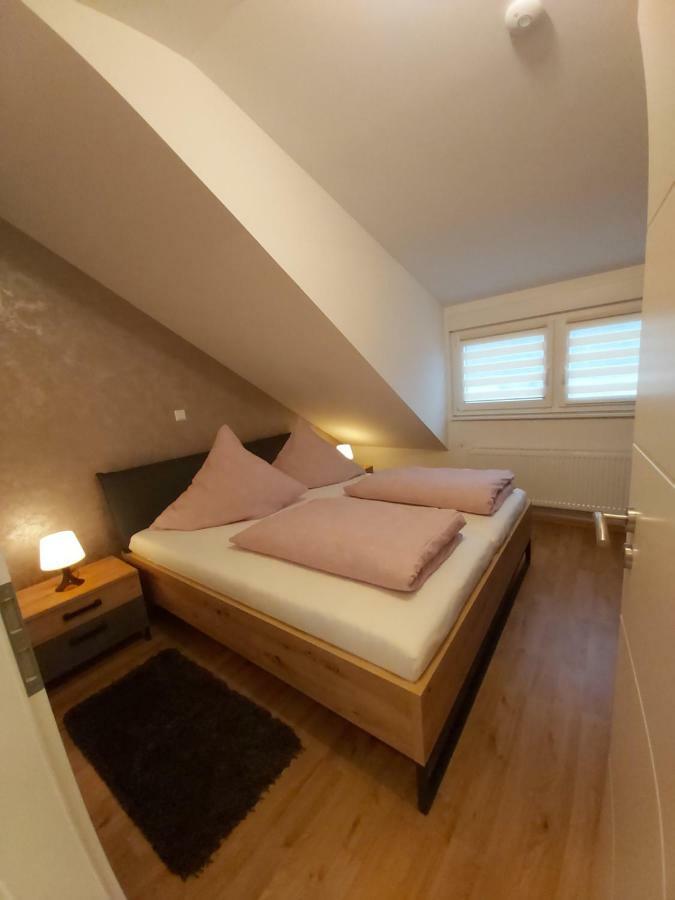 Apartment Claudia Σίνσχαϊμ Εξωτερικό φωτογραφία