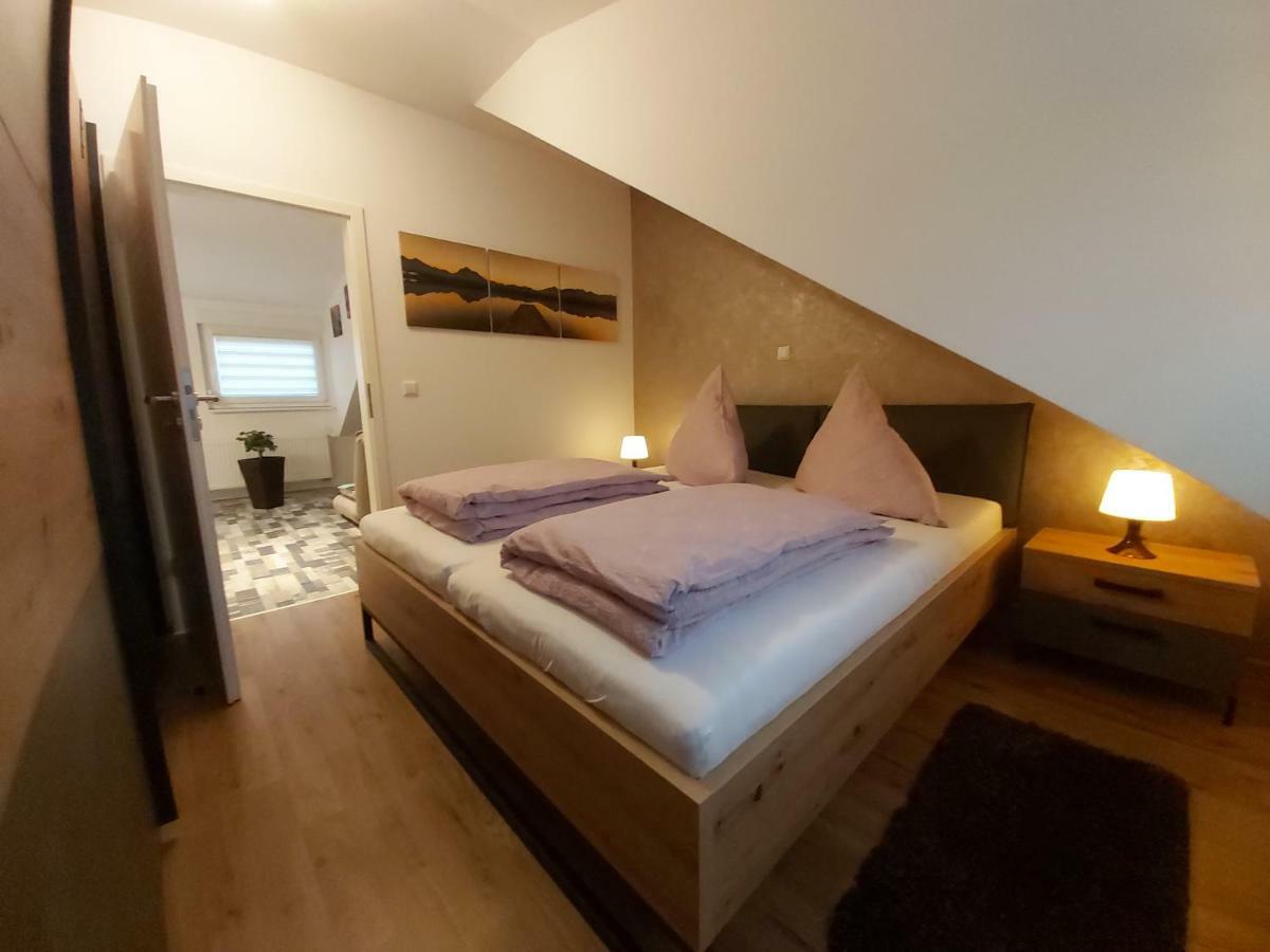 Apartment Claudia Σίνσχαϊμ Εξωτερικό φωτογραφία